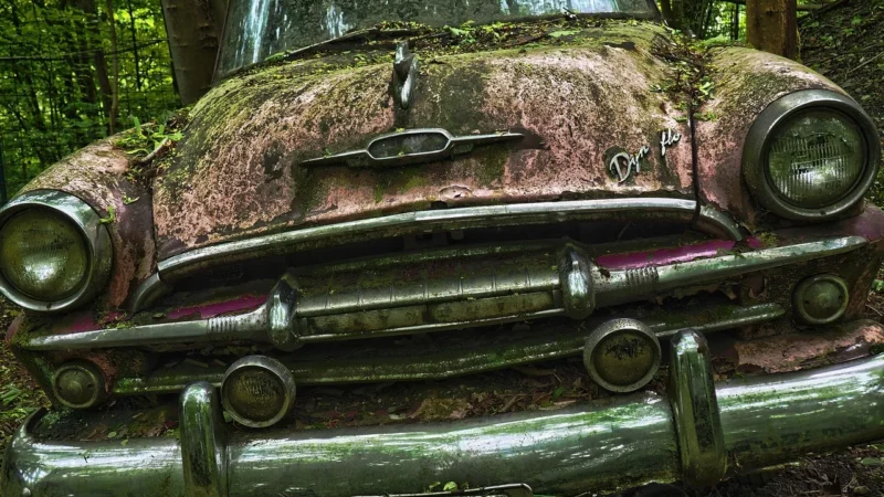 Auto kasacja cennik – co obejmuje cena i jakie są dodatkowe opłaty?