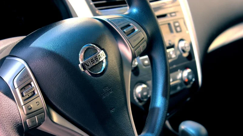 Auto po zalaniu a sprzedaż do skupu: co powiedzieć, czego nie ukrywać?